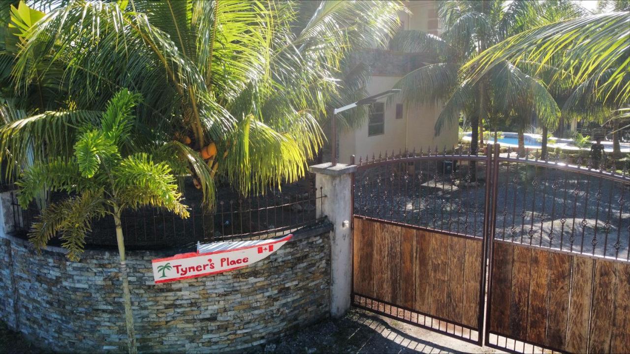 Tyner'S Place بنغلاو المظهر الخارجي الصورة